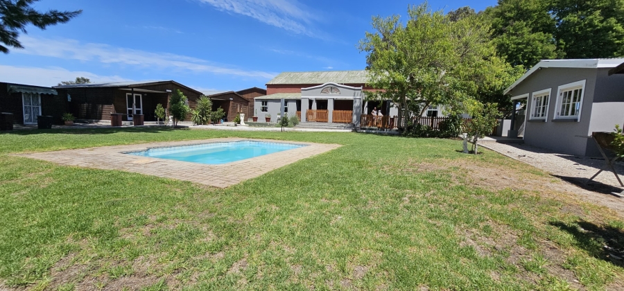 18 Bedroom Property for Sale in Hopefield Western Cape